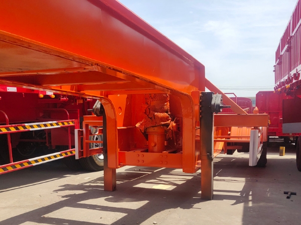 骨架后翻自卸車(chē)