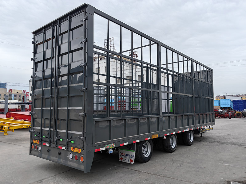 中置軸全掛二節子串聯拖車