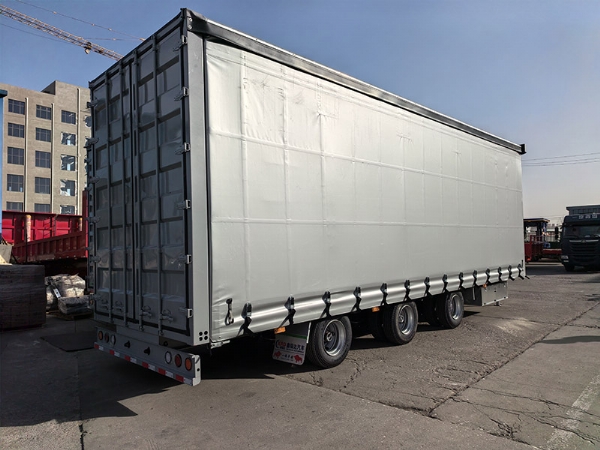 中置軸全掛二節(jié)子串聯(lián)拖車