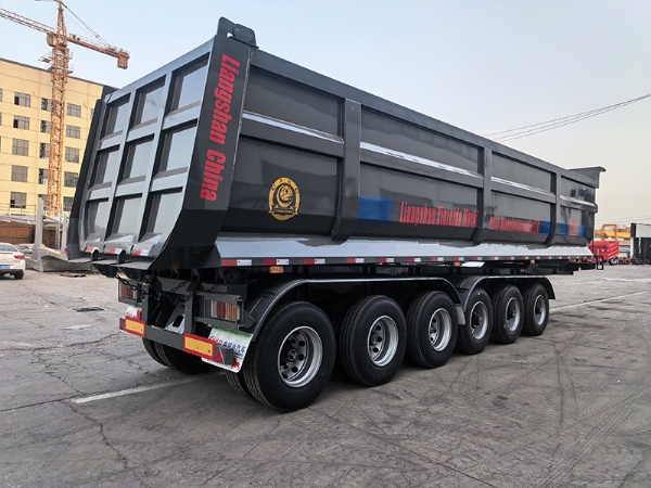 后翻式自卸半掛車(chē)